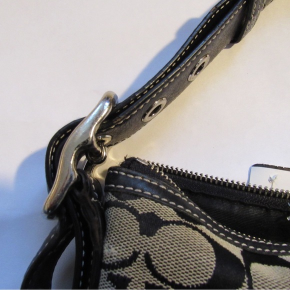 Coach Vintage Canvas Crossbody Bag - Picture 14 of 16